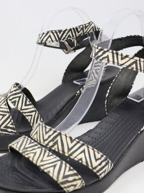 CROCS Black & Cream Geometric Wedge Sandals